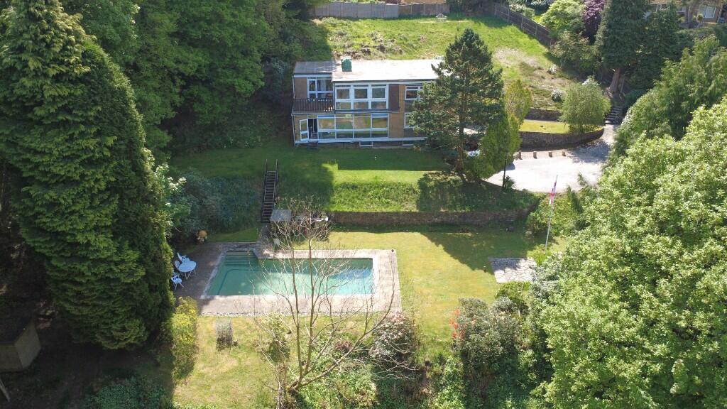 Main image of property: Glen Road, GRAYSHOTT, Surrey, GU26