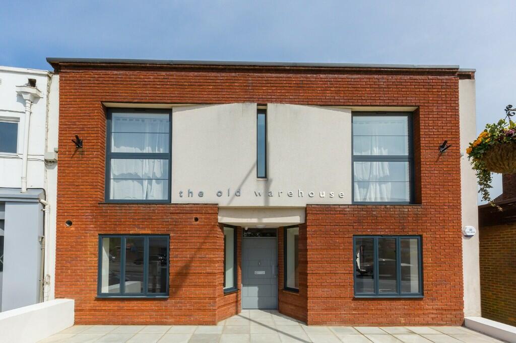 Main image of property: Little Chalfont