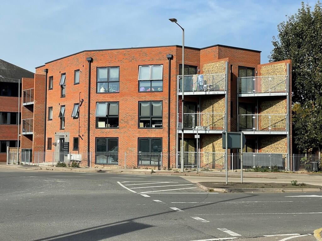 Main image of property: Albany House, 2 Broad Street