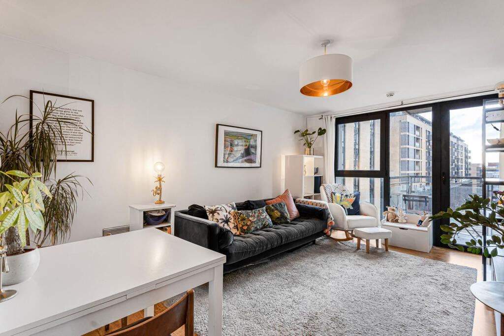 Main image of property: Palmers Road, London, E2