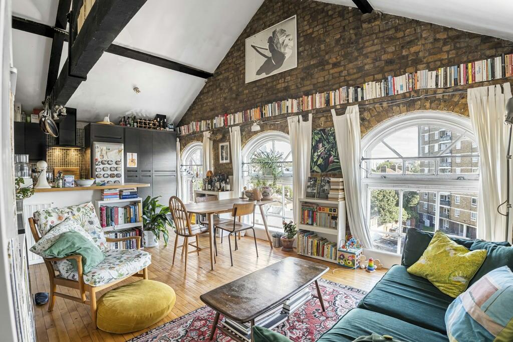Main image of property: Pages Walk, London, SE1