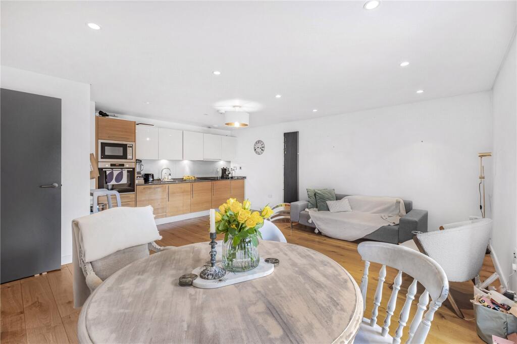 Main image of property: Bermondsey Square, London, SE1