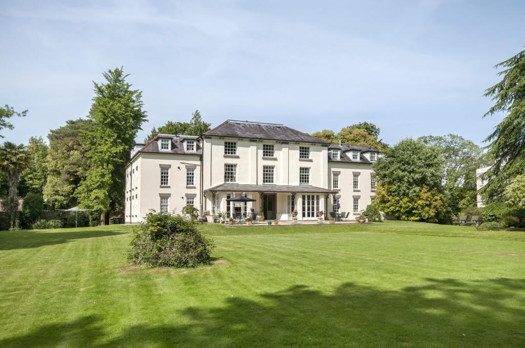 2 bedroom apartment for rent in Church Road, Eastleigh, SO50