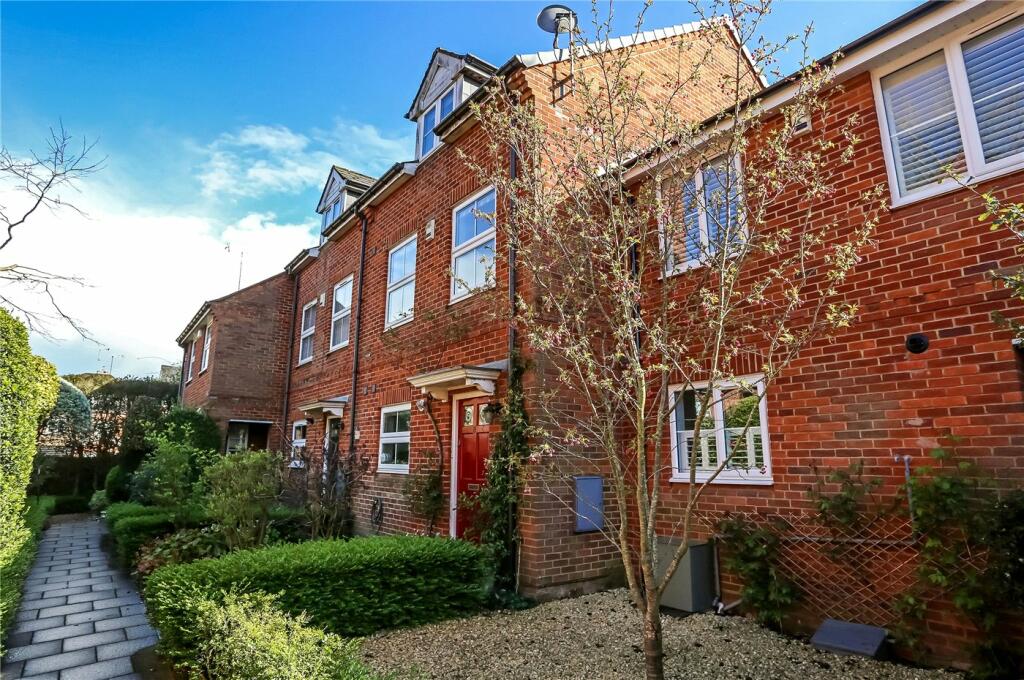 4 bedroom terraced house for sale in Upper Brook Street, Winchester, Hampshire, SO23