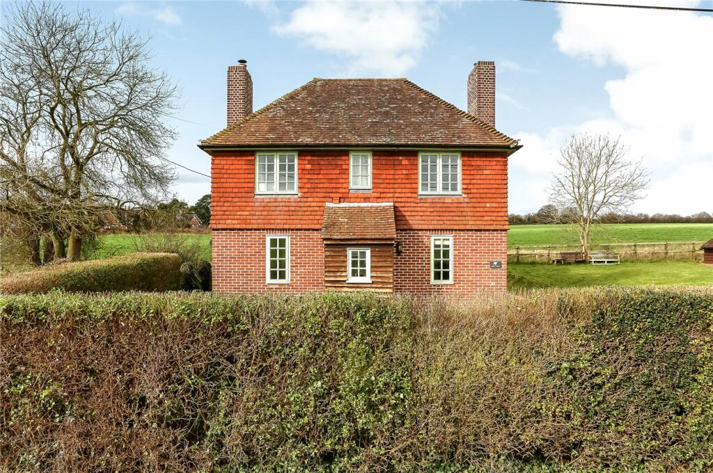 4 bedroom detached house for sale in Lovedon Lane, Kings Worthy