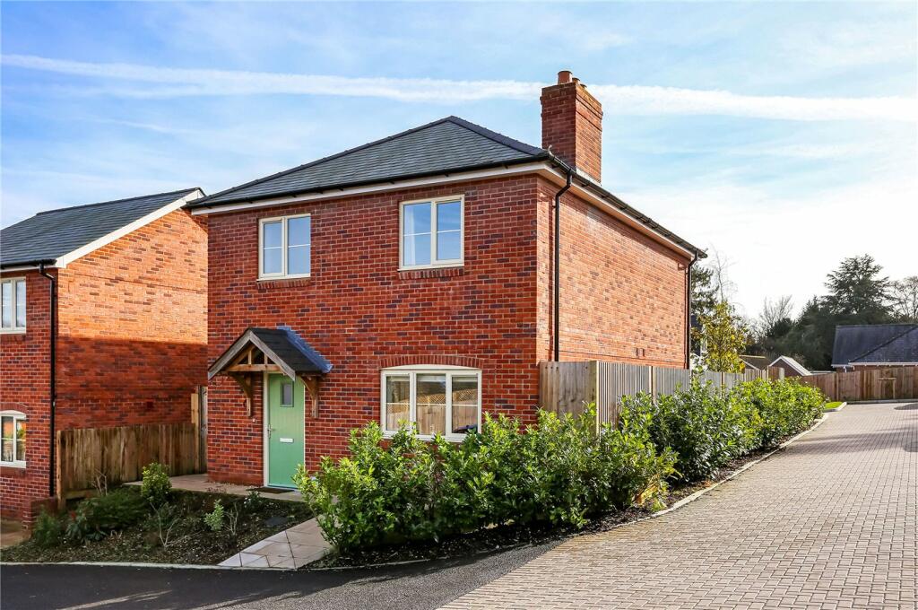 3 bedroom detached house for sale in Willow End, Kings Worthy