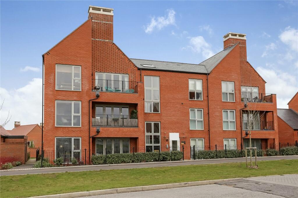 2 bedroom apartment for sale in Pottinger House, Roman Drive, Winchester, SO22