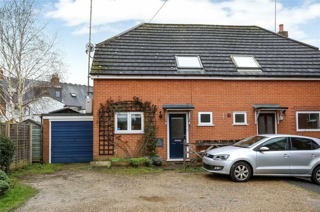 3 bedroom semi-detached house for sale in Conifer Close, Winchester, Hampshire, SO22
