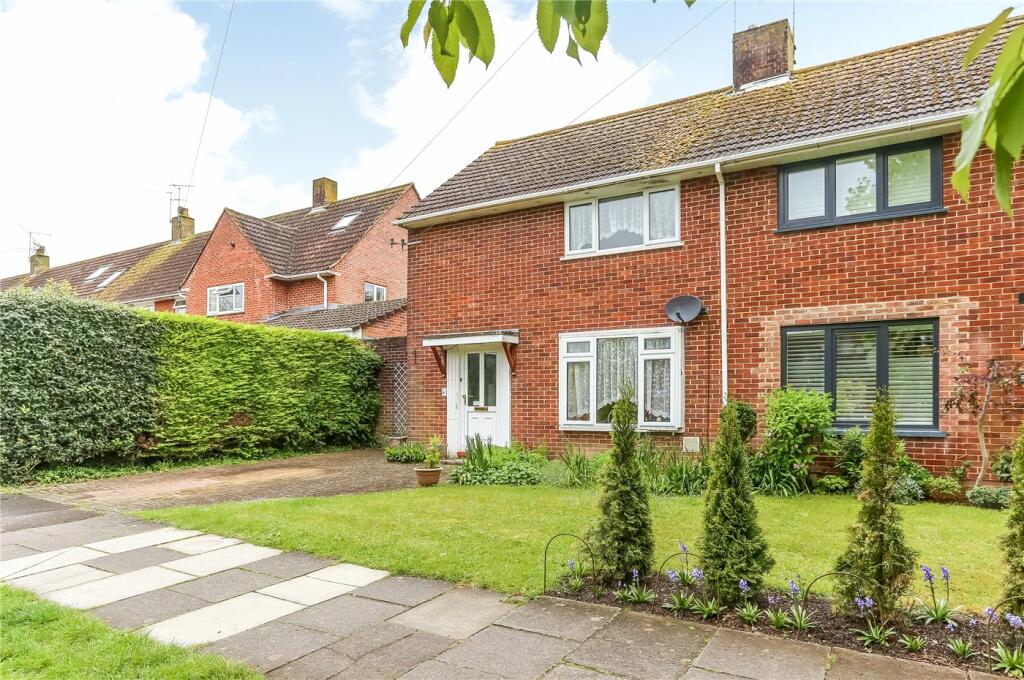 2 bedroom semi-detached house for sale in Westman Road, Winchester, Hampshire, SO22