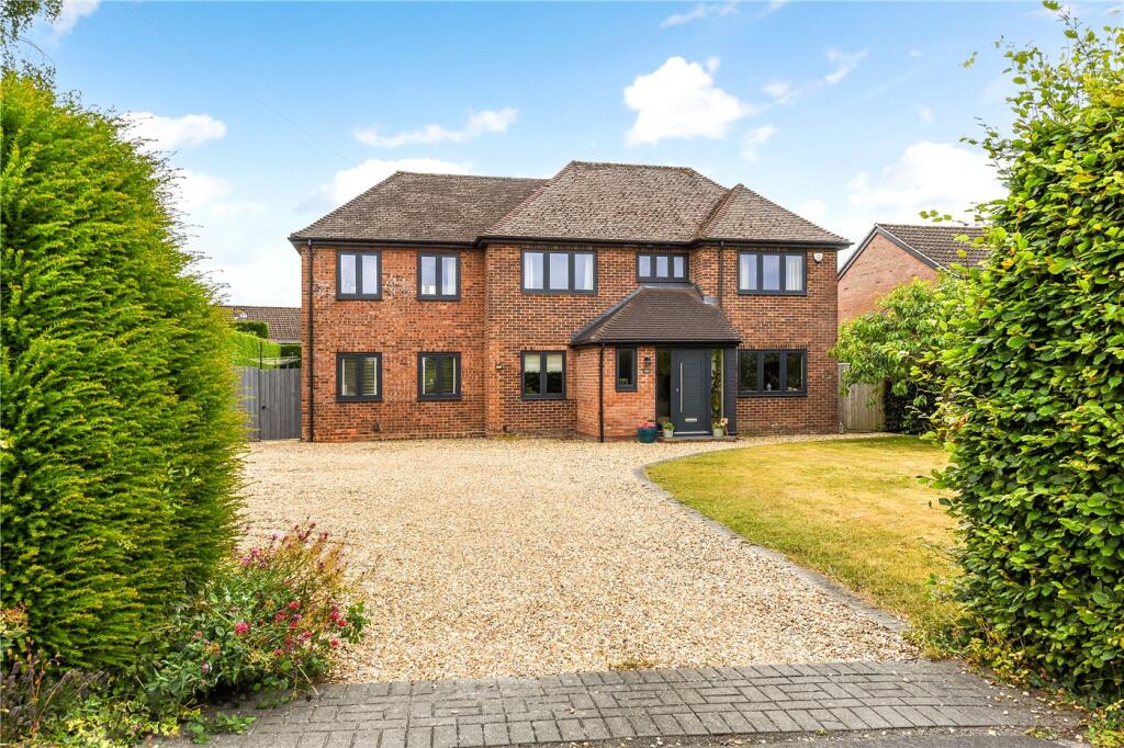 Main image of property: Olivers Battery Road South, Winchester, Hampshire, SO22