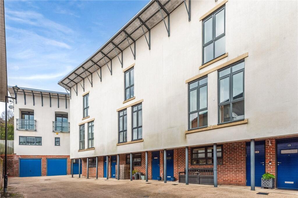 Main image of property: Elan Court, Winchester, Hampshire, SO23