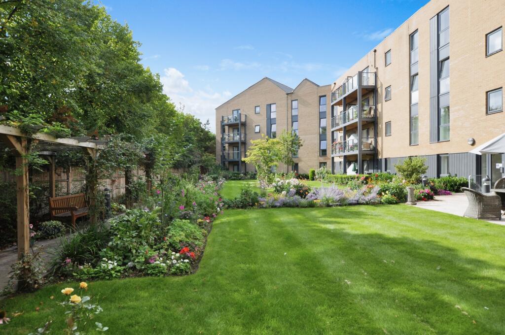 2 bedroom flat for sale in Miami House, Chelmsford, CM2