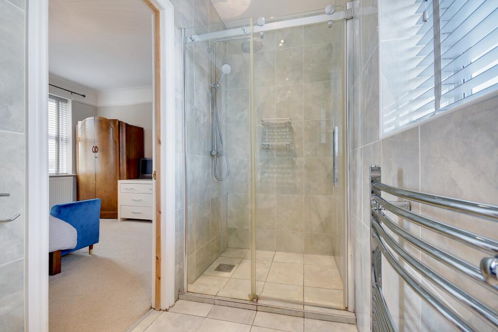Additional property image - Beehive Lane, Chelmsford