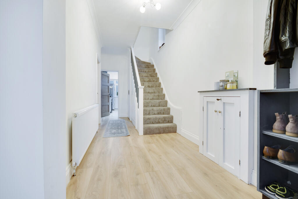 Additional property image - Galleywood Road, Chelmsford
