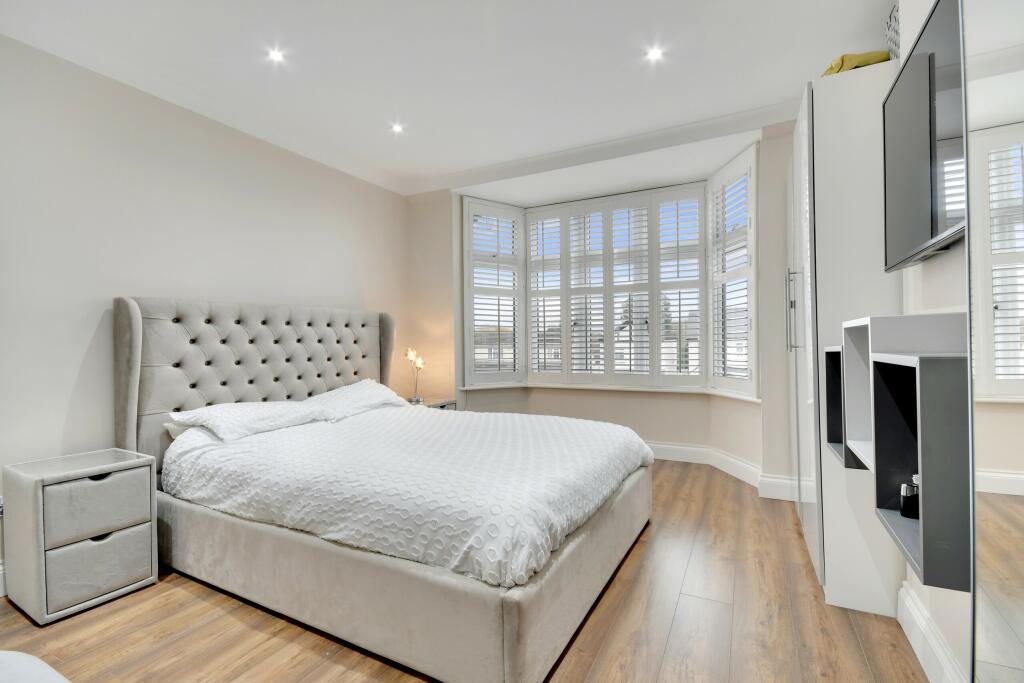 Additional property image - Galleywood Road, Chelmsford