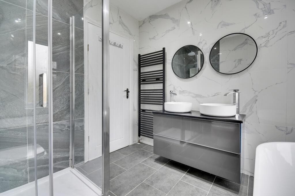 Additional property image - Galleywood Road, Chelmsford