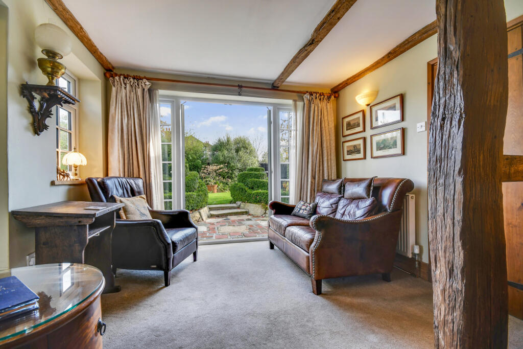 Additional property image - Coxtie Green Road, Pilgrims Hatch, Brentwood