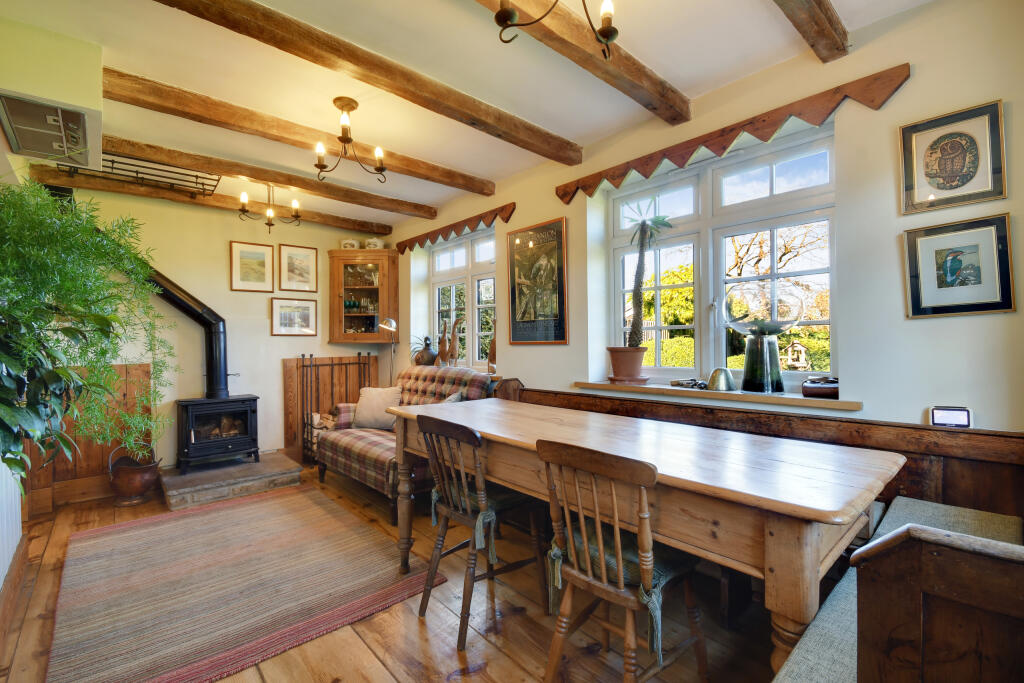 Additional property image - Coxtie Green Road, Pilgrims Hatch, Brentwood