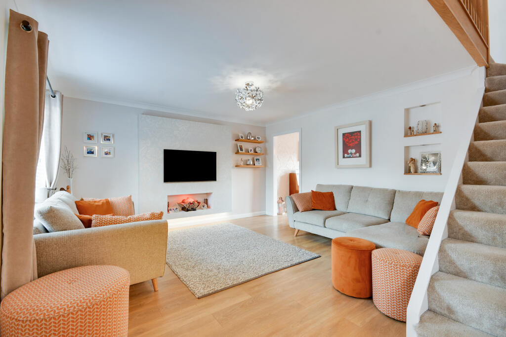 Additional property image - Boleyn Way, Boreham, Chelmsford