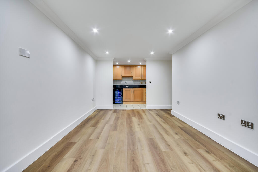 Main image of property: New Street, Chelmsford