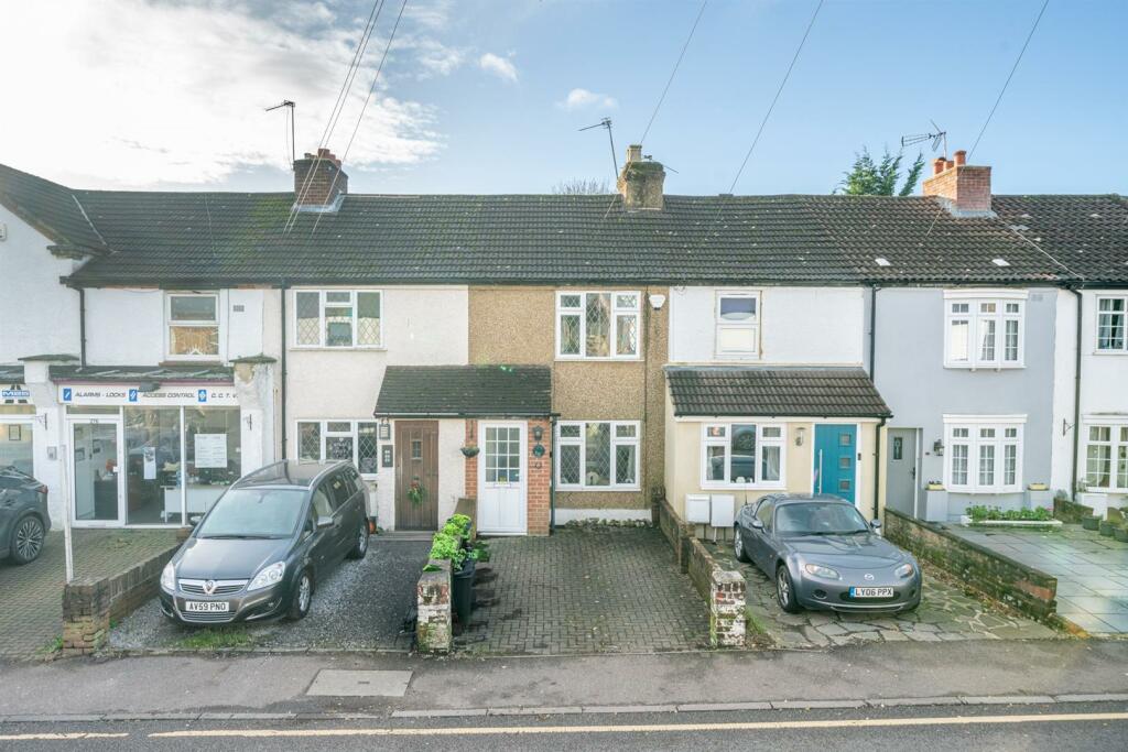 Main image of property: New Road, Croxley Green