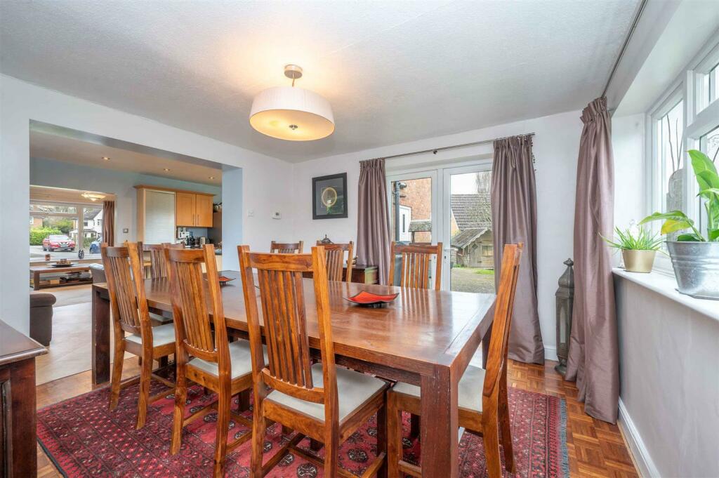 Additional property image - Trevelyan Close, Claverdon, Warwickshire