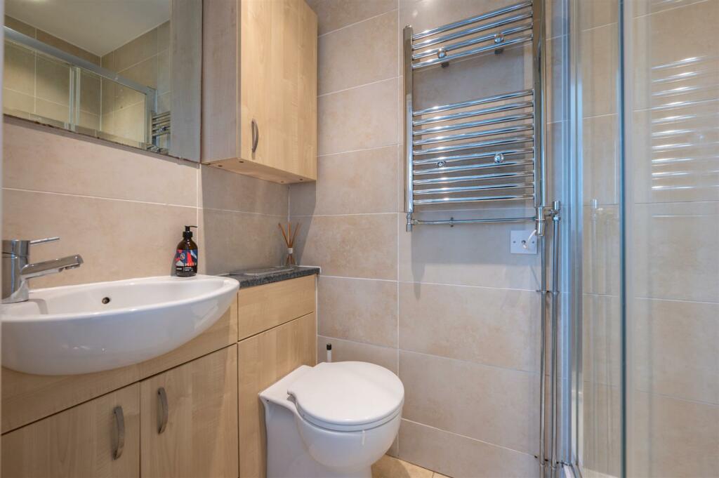 Additional property image - Trevelyan Close, Claverdon, Warwickshire