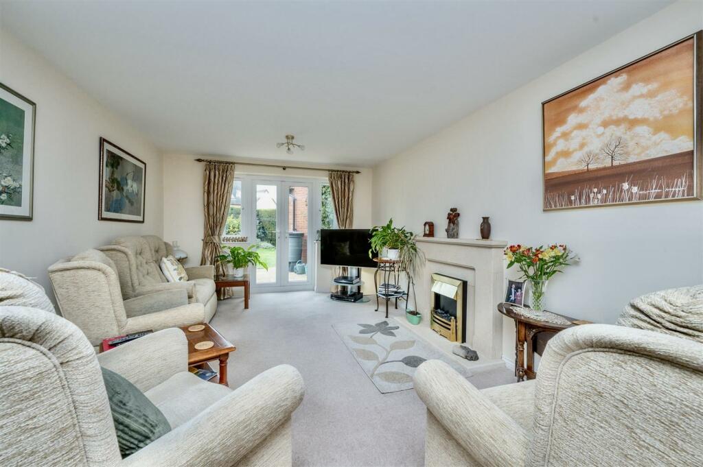 Additional property image - Market Close, Henley-In-Arden