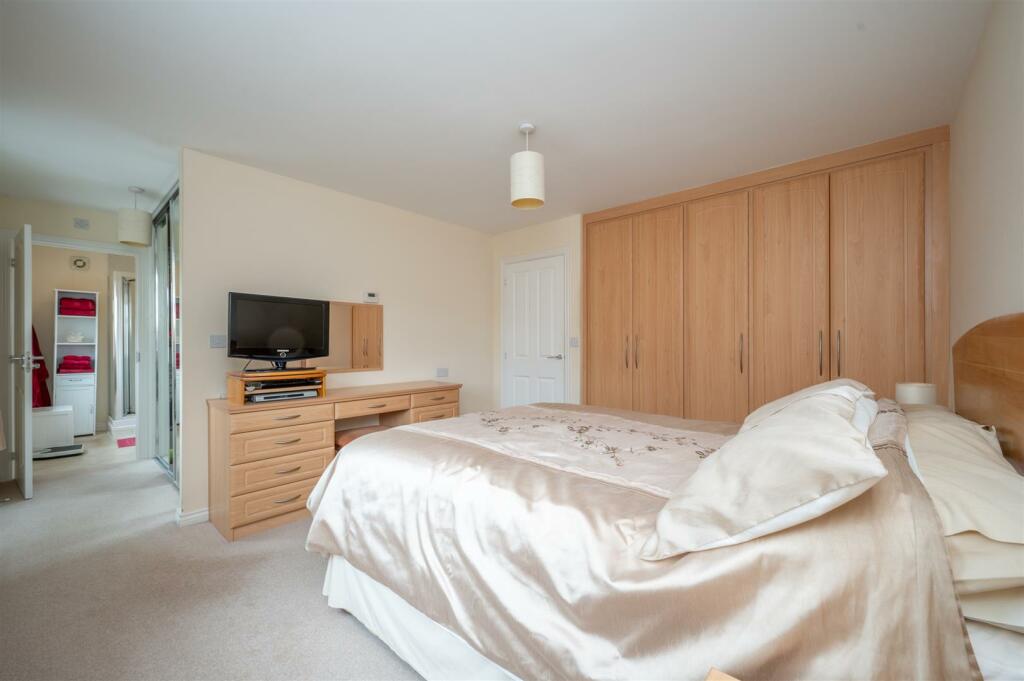 Additional property image - Market Close, Henley-In-Arden