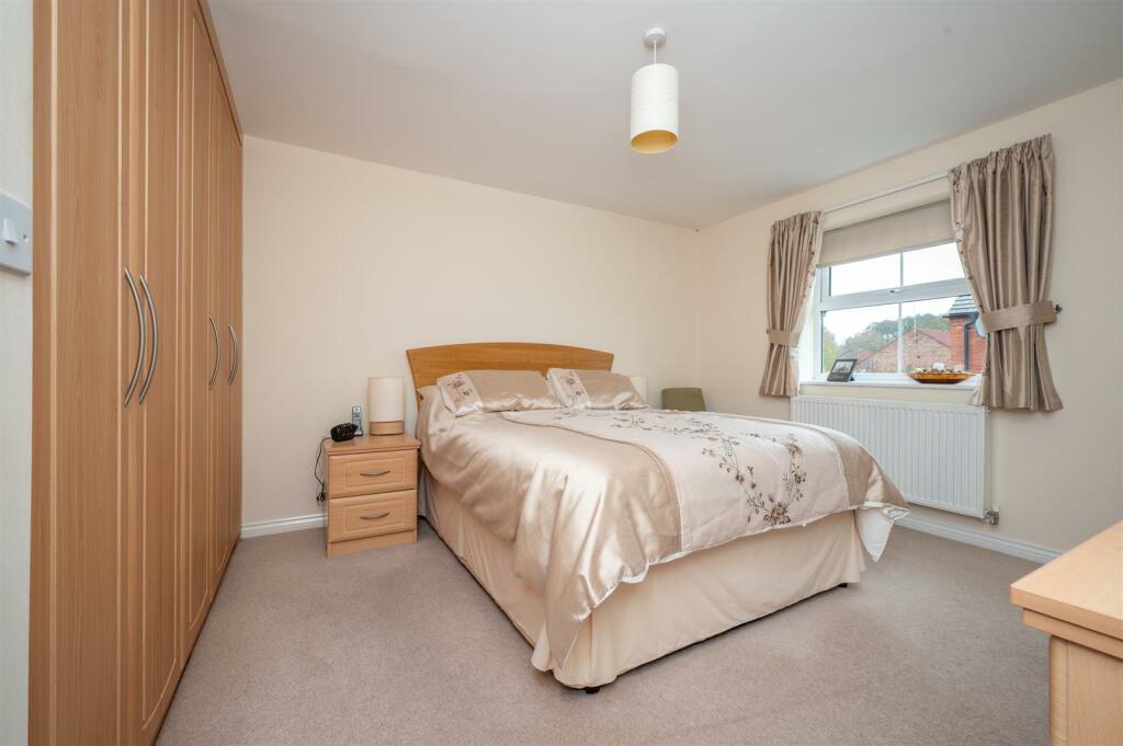Additional property image - Market Close, Henley-In-Arden