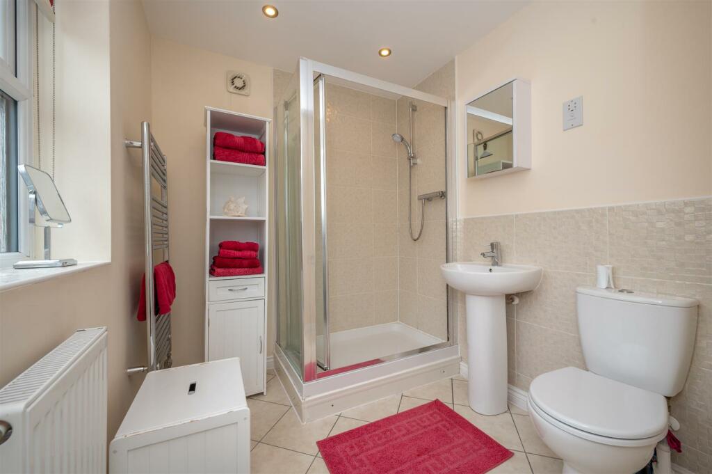 Additional property image - Market Close, Henley-In-Arden