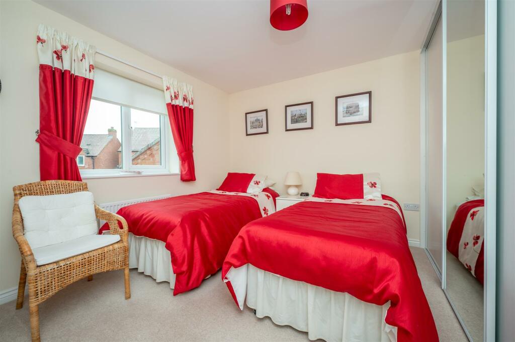 Additional property image - Market Close, Henley-In-Arden