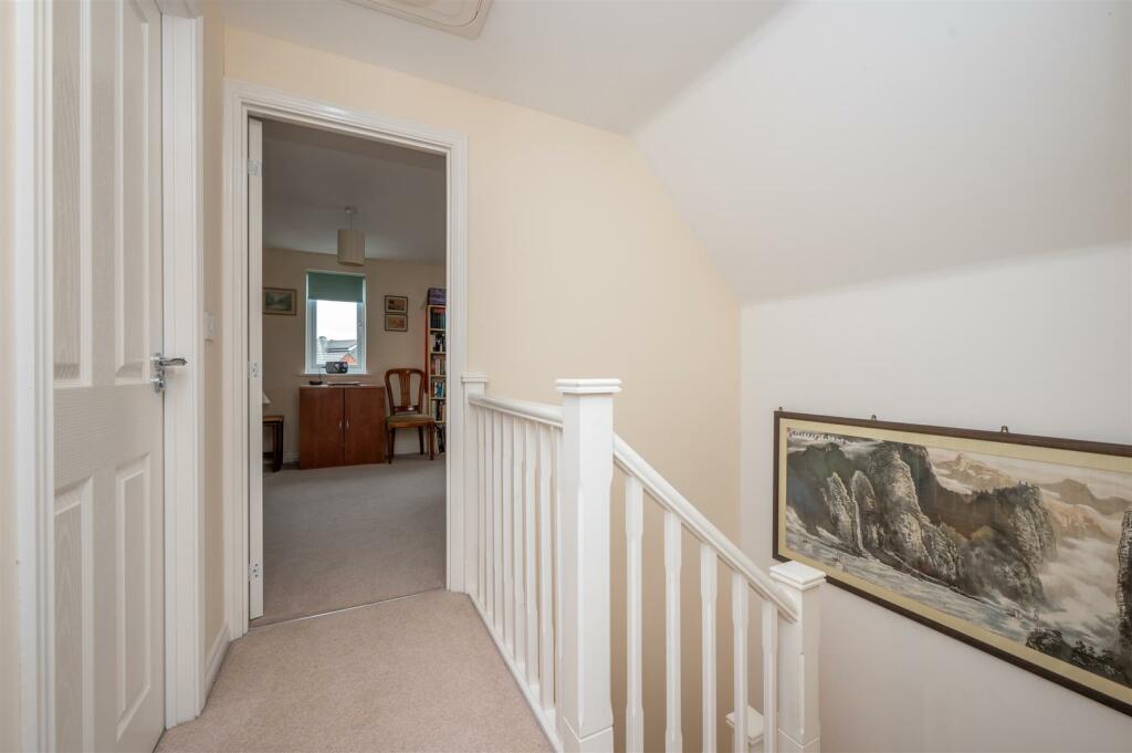 Additional property image - Market Close, Henley-In-Arden