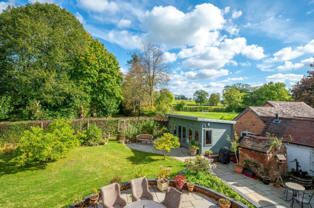 Additional property image - Watery Lane, Ullenhall