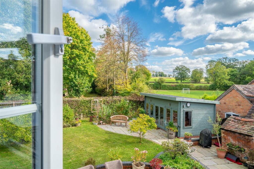 Additional property image - Watery Lane, Ullenhall