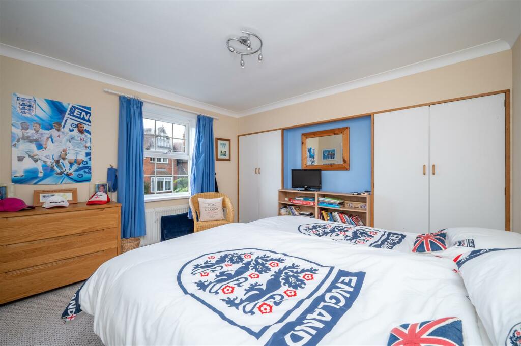 Additional property image - Watery Lane, Ullenhall