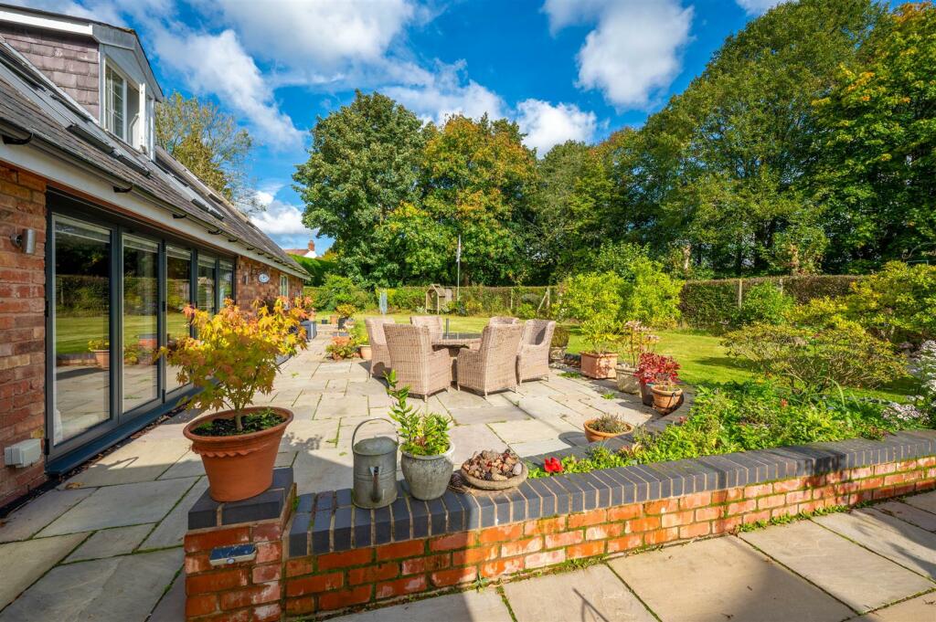 Additional property image - Watery Lane, Ullenhall
