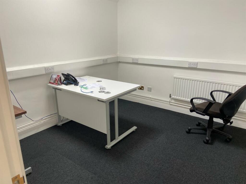 Additional property image - Unit 2 at Henley Court Off High Street, Henley-In-Arden