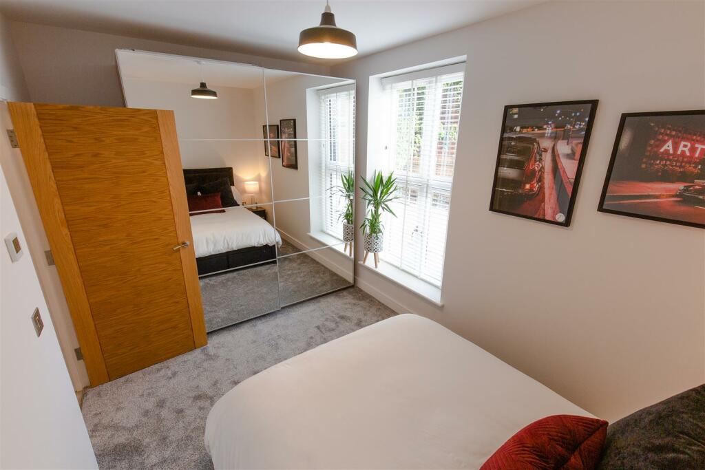 Additional property image - Apt. 1 The Elms, 14 High Street, Henley-In-Arden