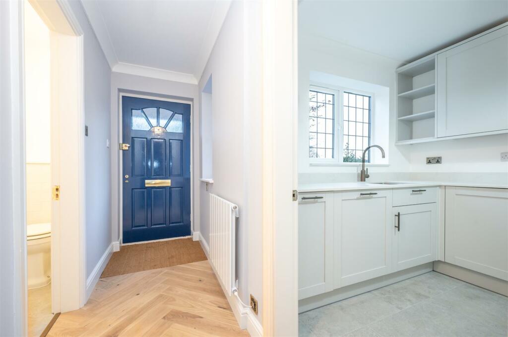 Additional property image - Old Warwick Road