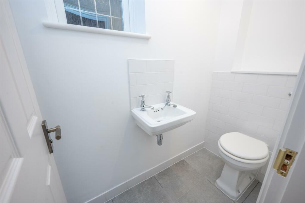 Additional property image - Old Warwick Road