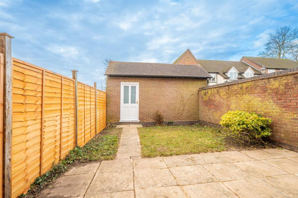 Additional property image - Old Warwick Road