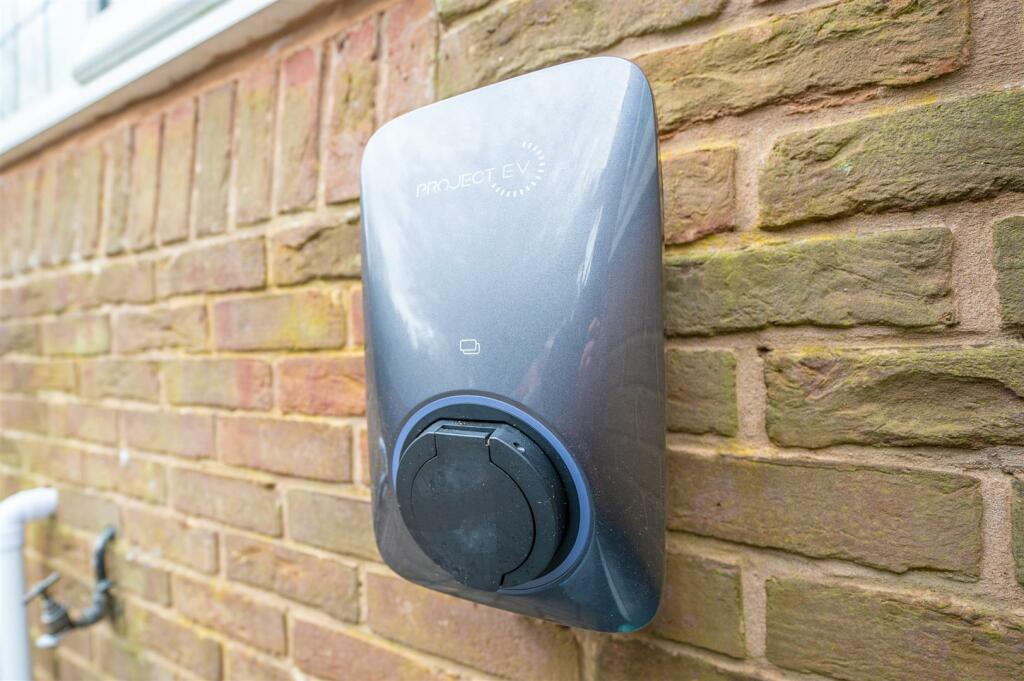 Additional property image - Old Warwick Road