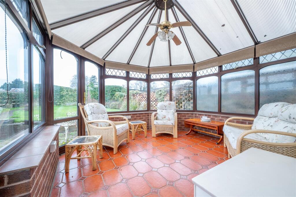 Additional property image - The Dale, Wootton Wawen