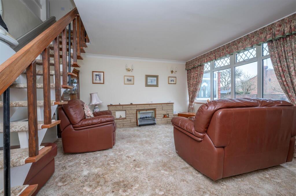 Additional property image - The Dale, Wootton Wawen