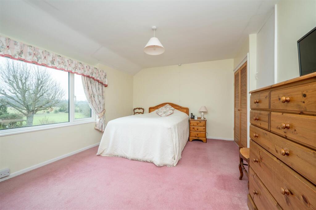 Additional property image - The Dale, Wootton Wawen
