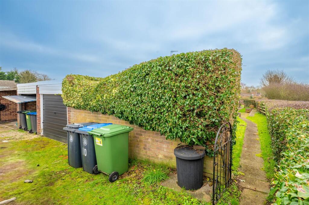 Additional property image - The Dale, Wootton Wawen