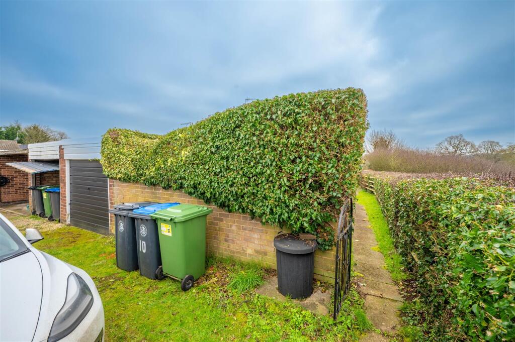 Additional property image - The Dale, Wootton Wawen