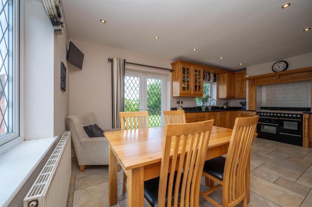 Additional property image - Stratford Road, Cranhill
