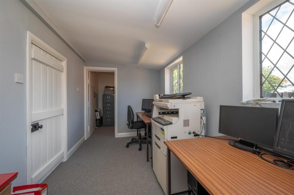 Additional property image - Stratford Road, Cranhill